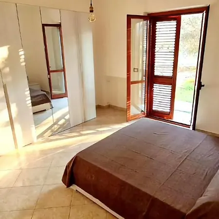 Armonia Apartmán Ardore Marina